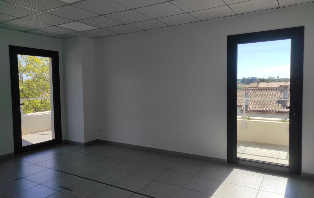 LM PATRIMOINE : Local / Bureau | PEZENAS (34120) | 30 m2 | 99 000 € 